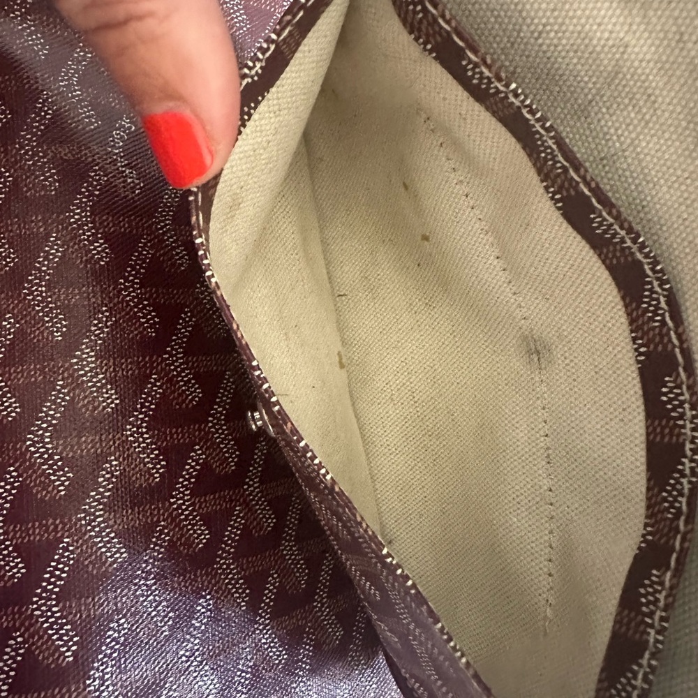 Authentic Goyard Burgundy Saint Louis GM bag. Very worn. - Picture 4 of 15